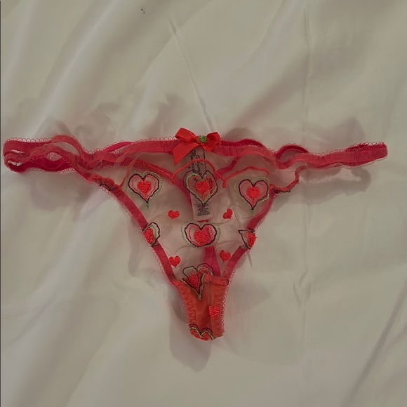 Agent Provocateur Pink and Red Lace Bra - Picture 2 of 6